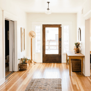 Home Interior home sitting West Houston House Sitting and Plant Care